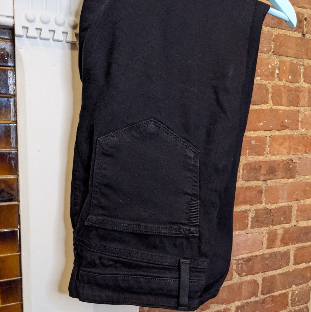 PAIGE Black Verdugo Ultra Skinny Denim 28